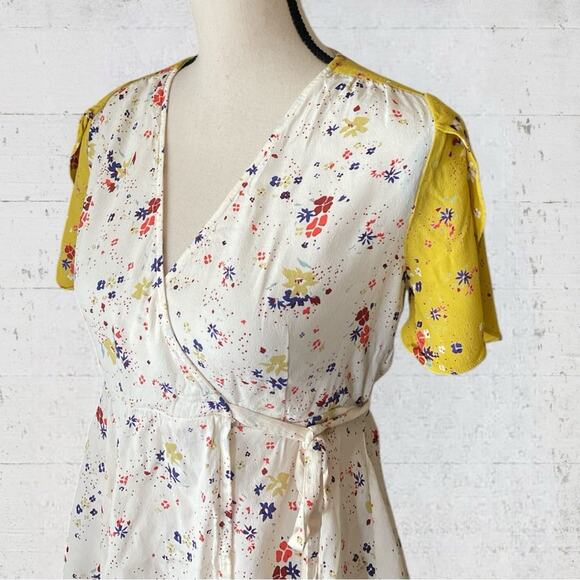 Anthropologie Meadow Rue Bon Voyage Blouse Size 4 Floral Wrap Top Boho Feminine - Picture 5 of 13